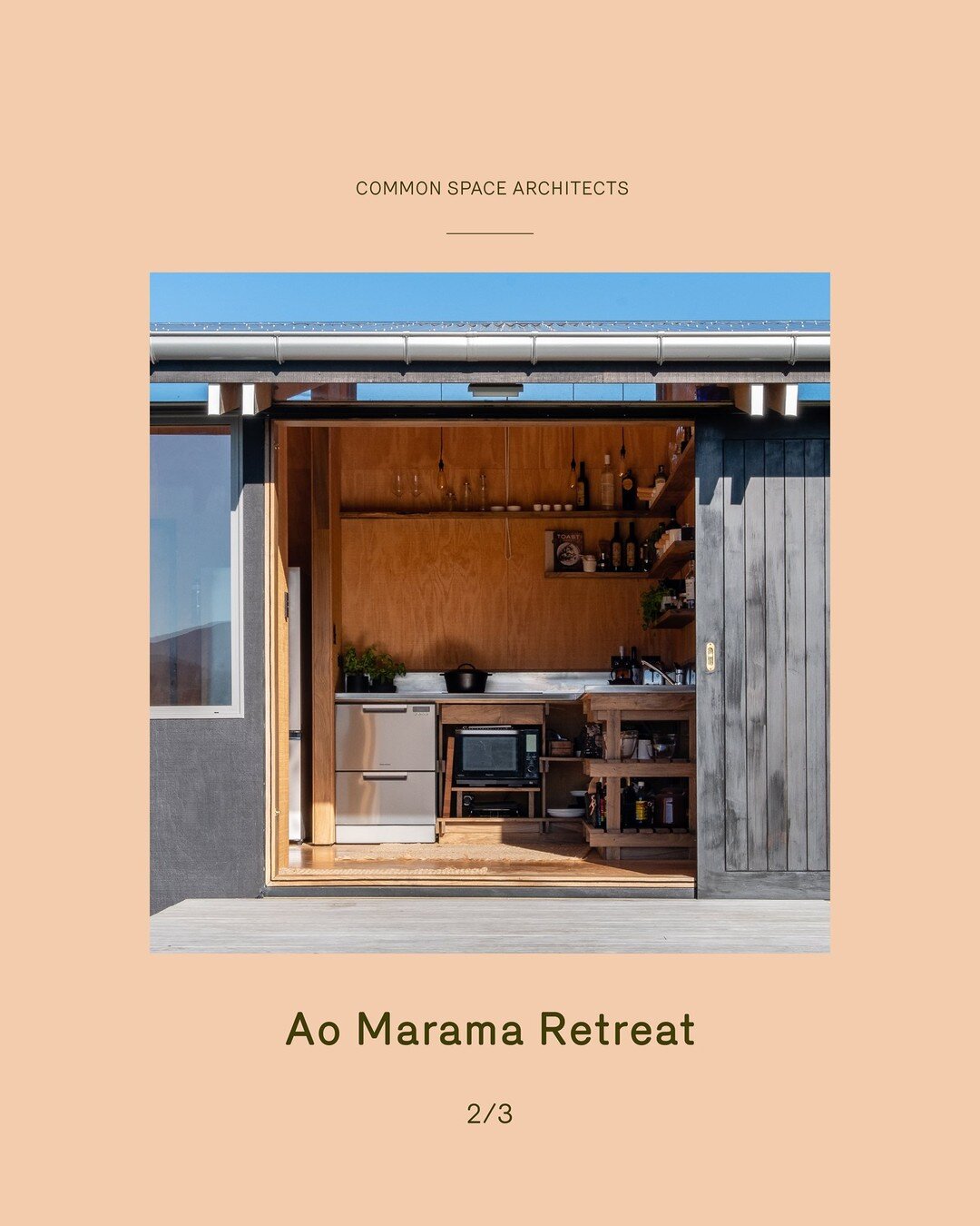 Ao Marama Retreat 2/3⁠
⁠
&ldquo;By day, there is a spectacular view over the Bay of Plenty to the sea and by night, the lights of Mount Maunganui spread out down below.&rdquo; ⁠
⁠
-  Here Magazine Summer Issue 2020⁠
_________⁠
Read more about this pr