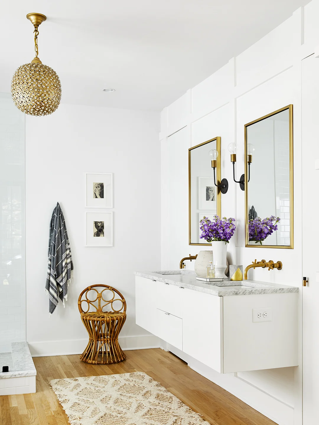 modern-bathroom-with-floating-vanity-double-sink-ea828b09.jpg