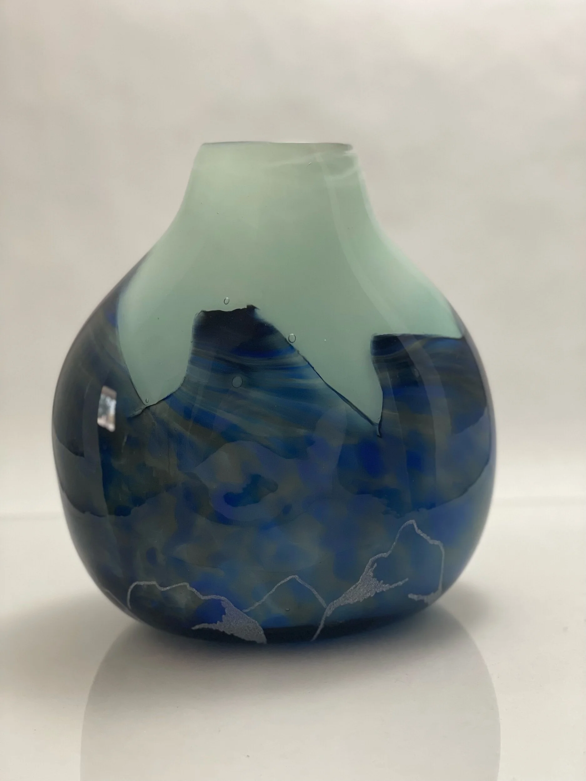 60A4A9A5-E69F-4D37-8F6E-DFB233EE612C