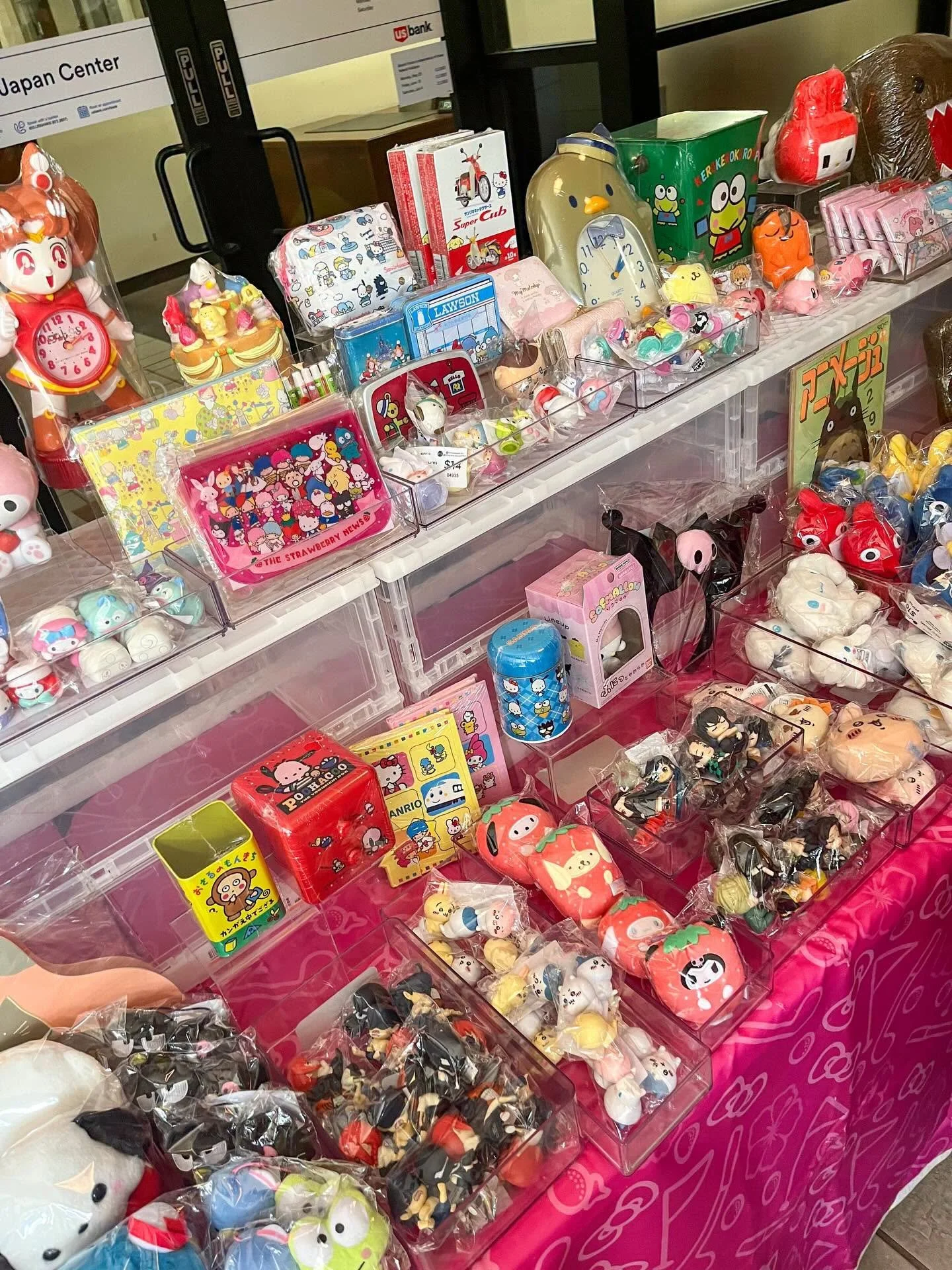 MINI OK MARKETPLACE WEEKEND 2 🌸💕

Mini @okmarketplace is back in San Francisco&rsquo;s Japantown for the final weekend of NCCBF59! 

Stop by both floors of the East Japan Center Mall to check out all their vendors &amp; merchandise! 🤩🌸
&bull;
&bu