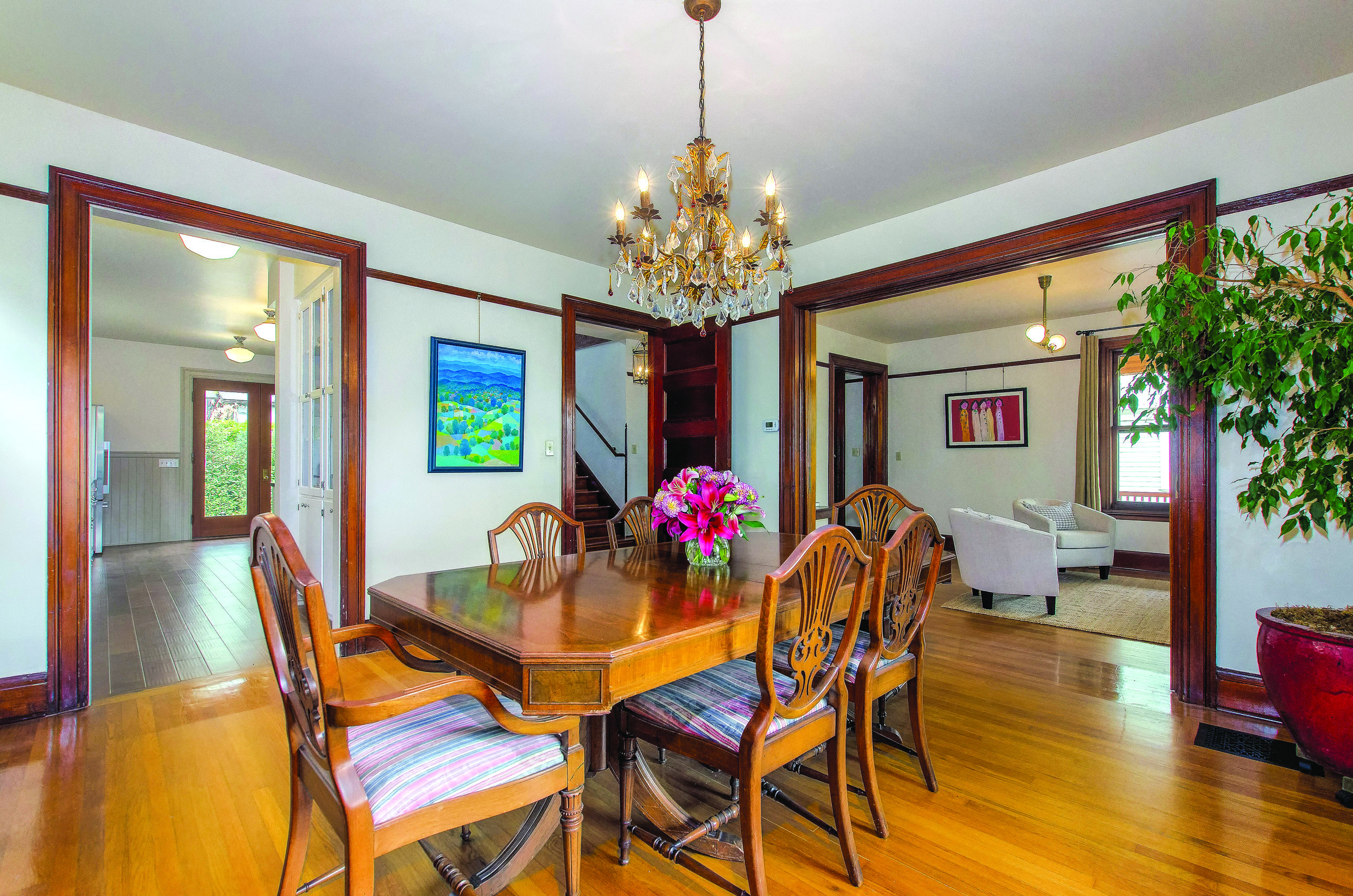 015_15-Dining Room.jpg