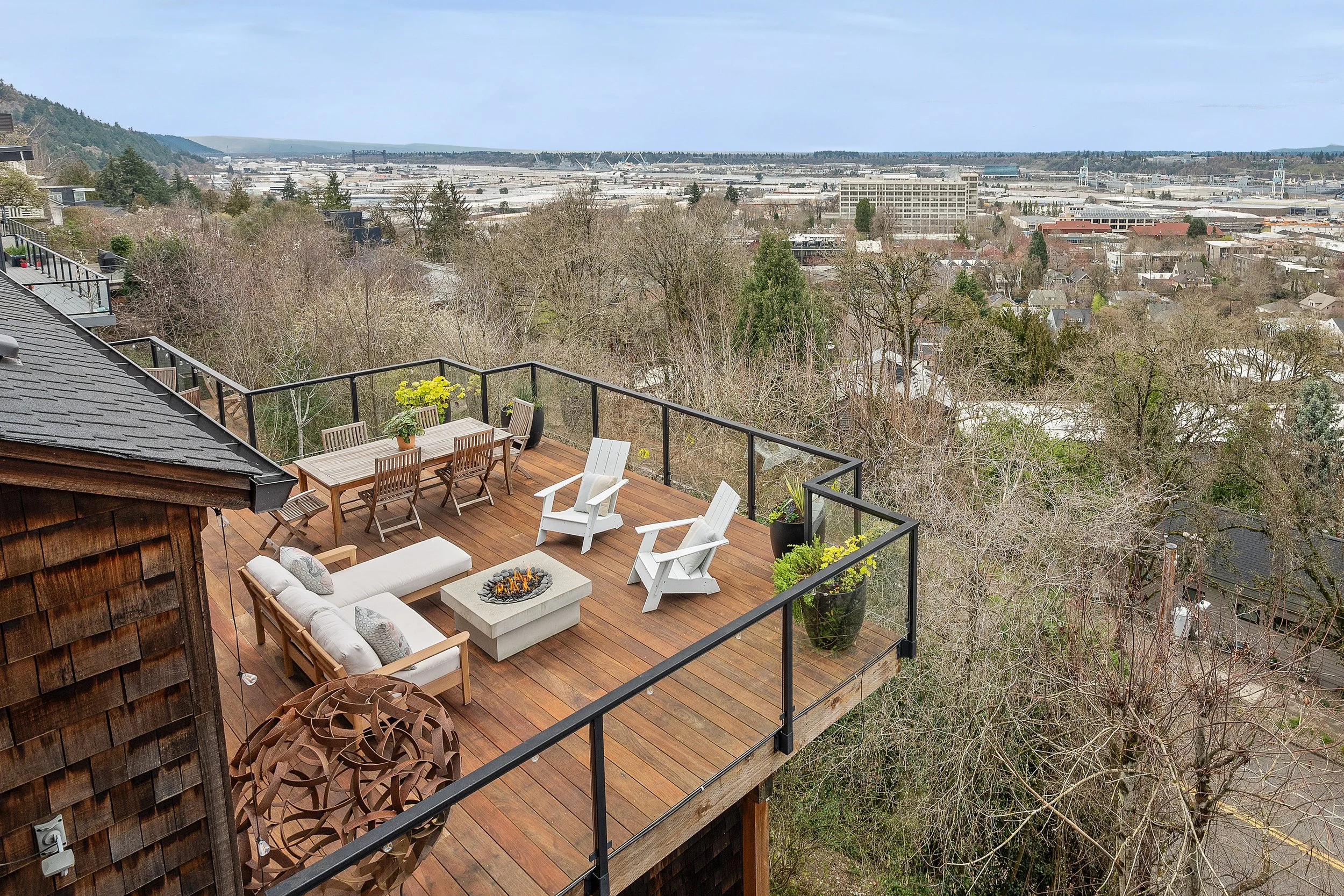 Quintessential indoor outdoor living. 