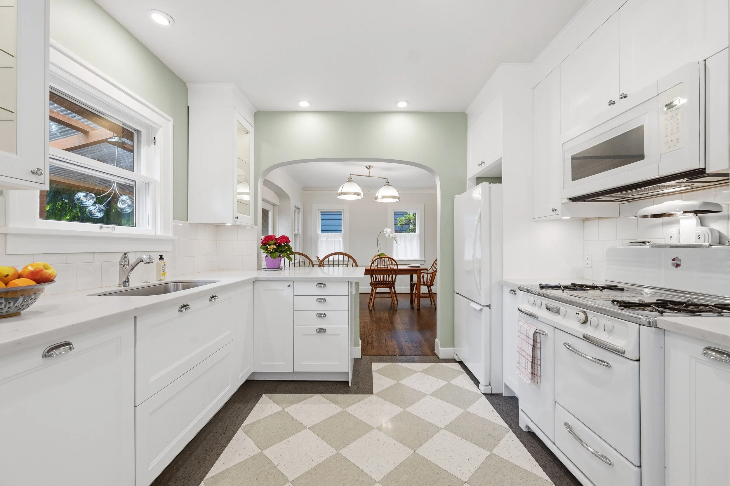 16-print-16 Kitchen.jpg