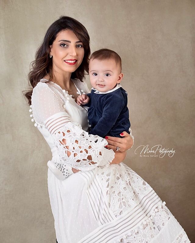 From last week&rsquo;s studio photoshoot. I had missed having these little munchkins in my studio. 😘
@nelly_lily86 
@manaphotography_by_manasalsali .
.
.
.

#brisbane #newfarm #motherandbaby #brisbanephotographer #brisbanekids #baby #brisbanebabypho