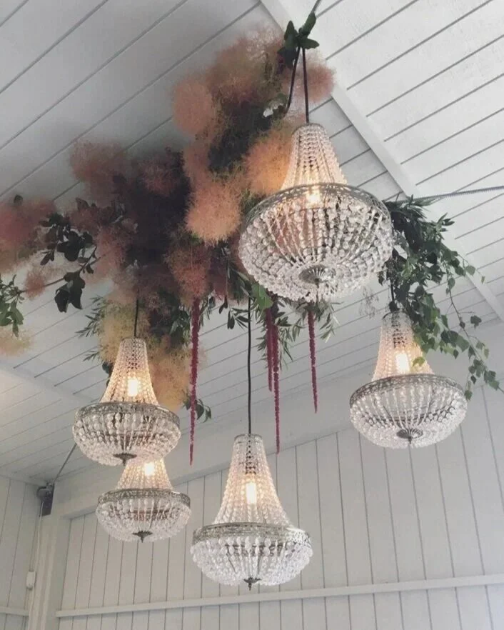 CHANDELIERS →