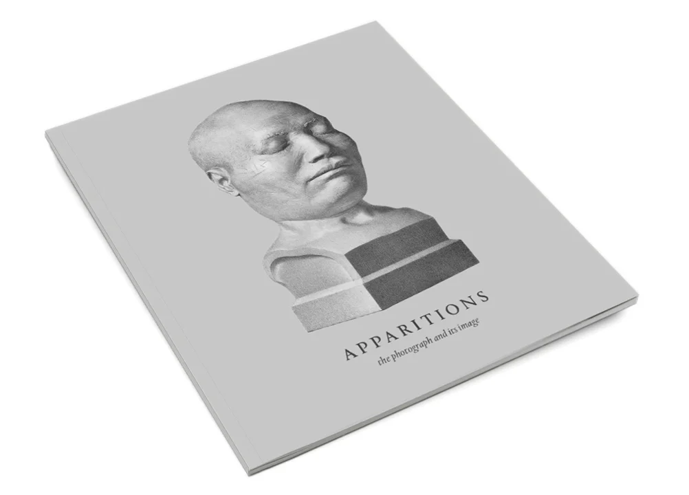 Apparitions: the photograph and its image