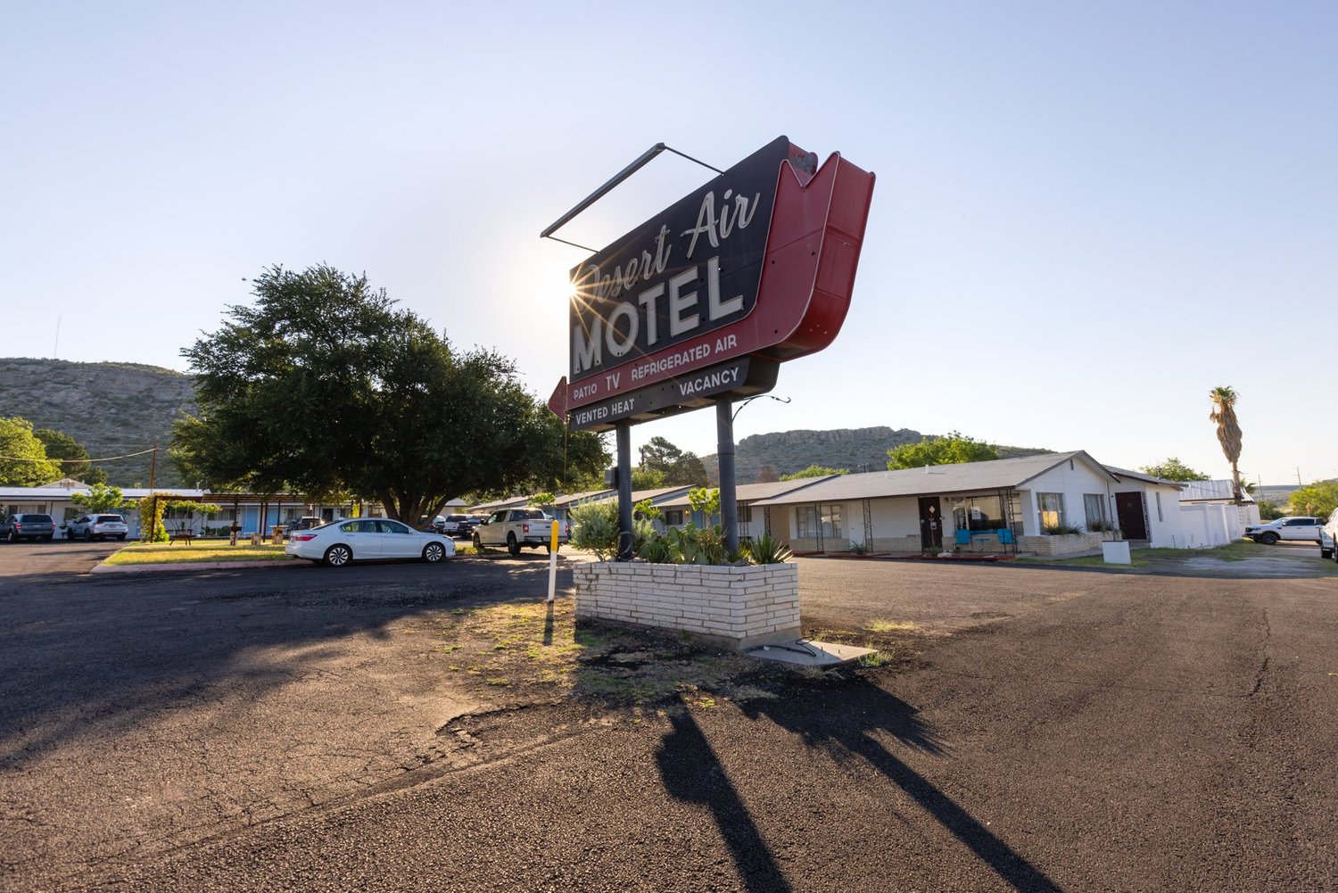 Desert Air Motel: Vintage Motel in Sanderson, TX