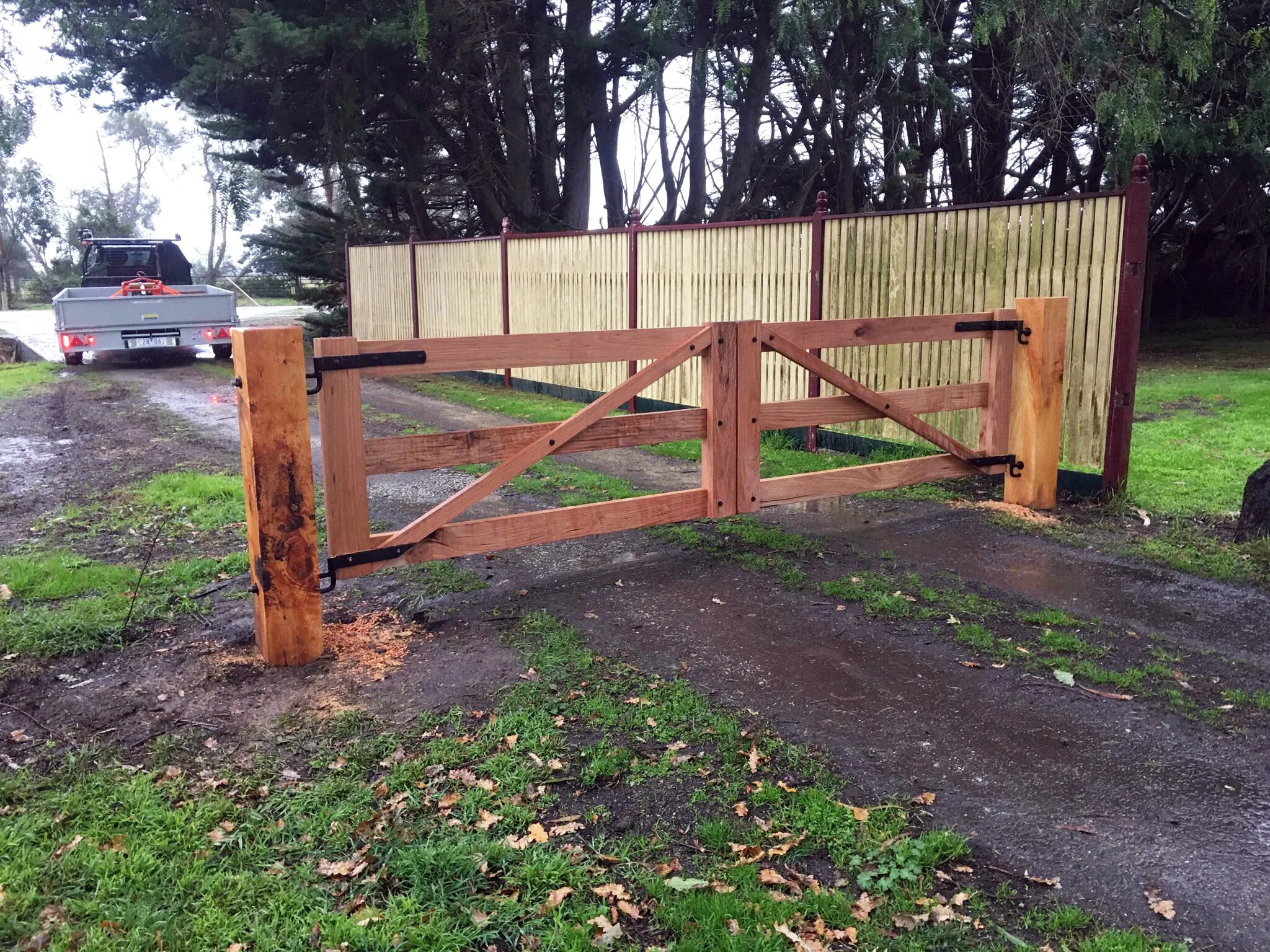 Rail Style Gates | Rail Fence Gate - Gippsland Timber Gates