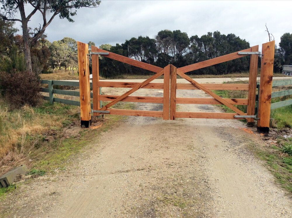 Driveway Gates For Driveways Gippsland Timber Driveway Gates For Driveways, Rustic Farm Entry Gates