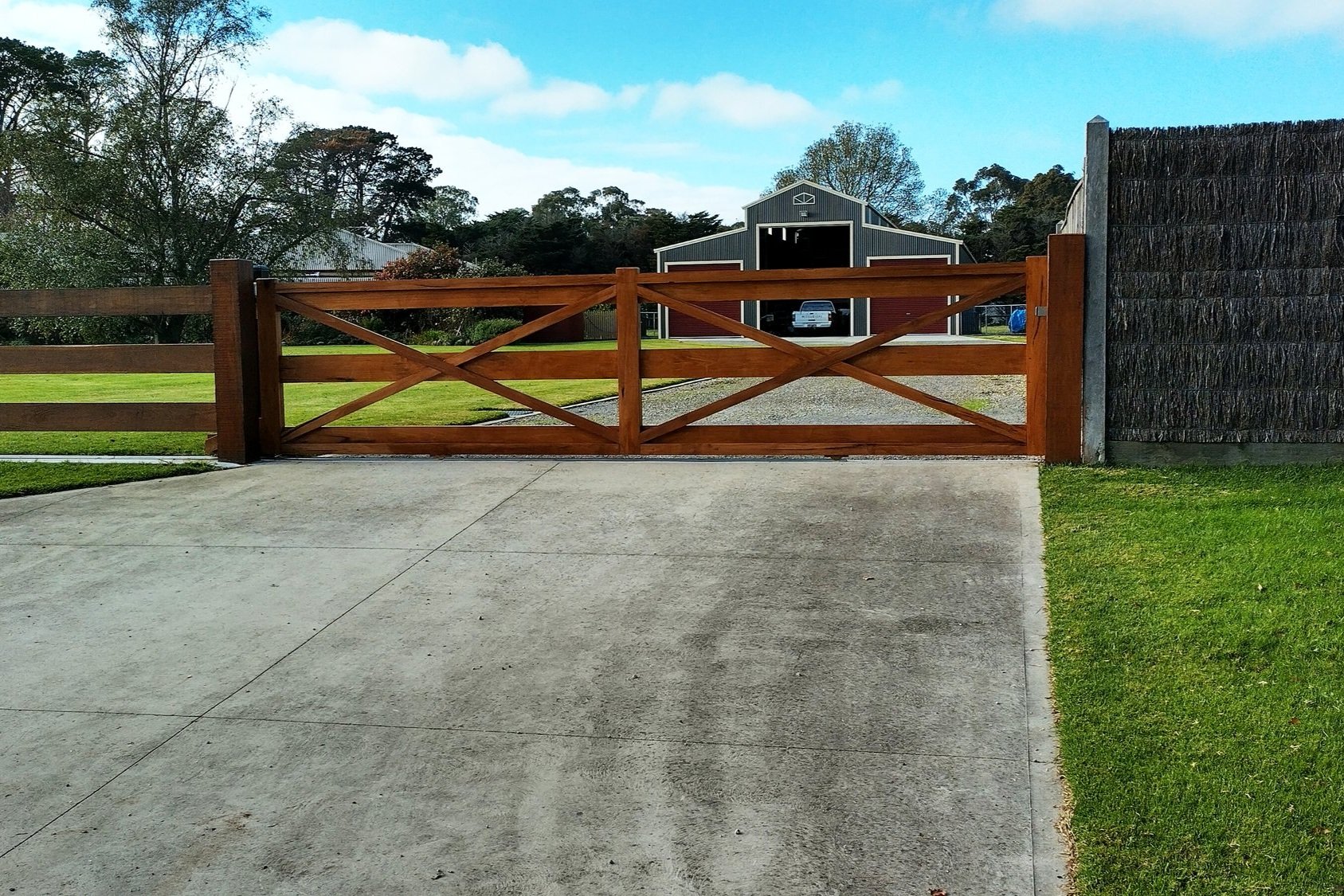 Rail Style Gates Rail Fence Gate Gippsland Timber Gates