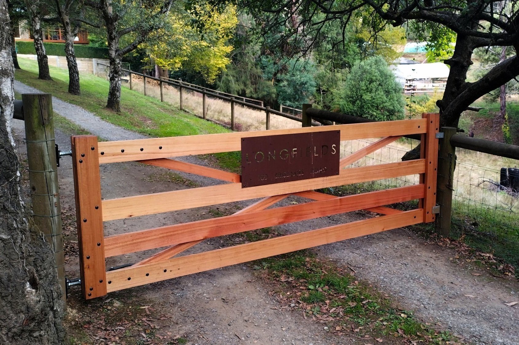 Bolted Timber Gate Replace Metal.jpg