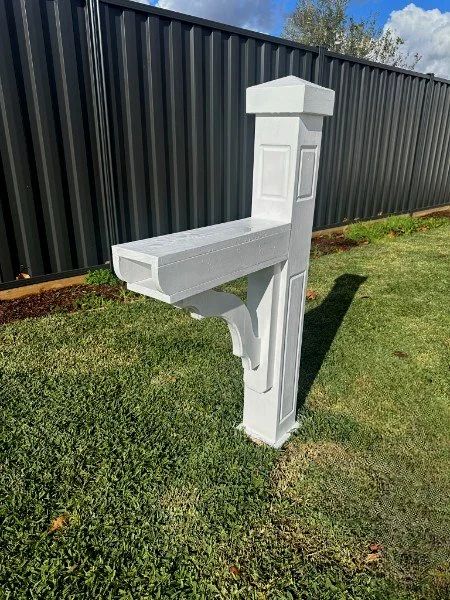 American Style US Design Mailbox Stand White Finish.jpg