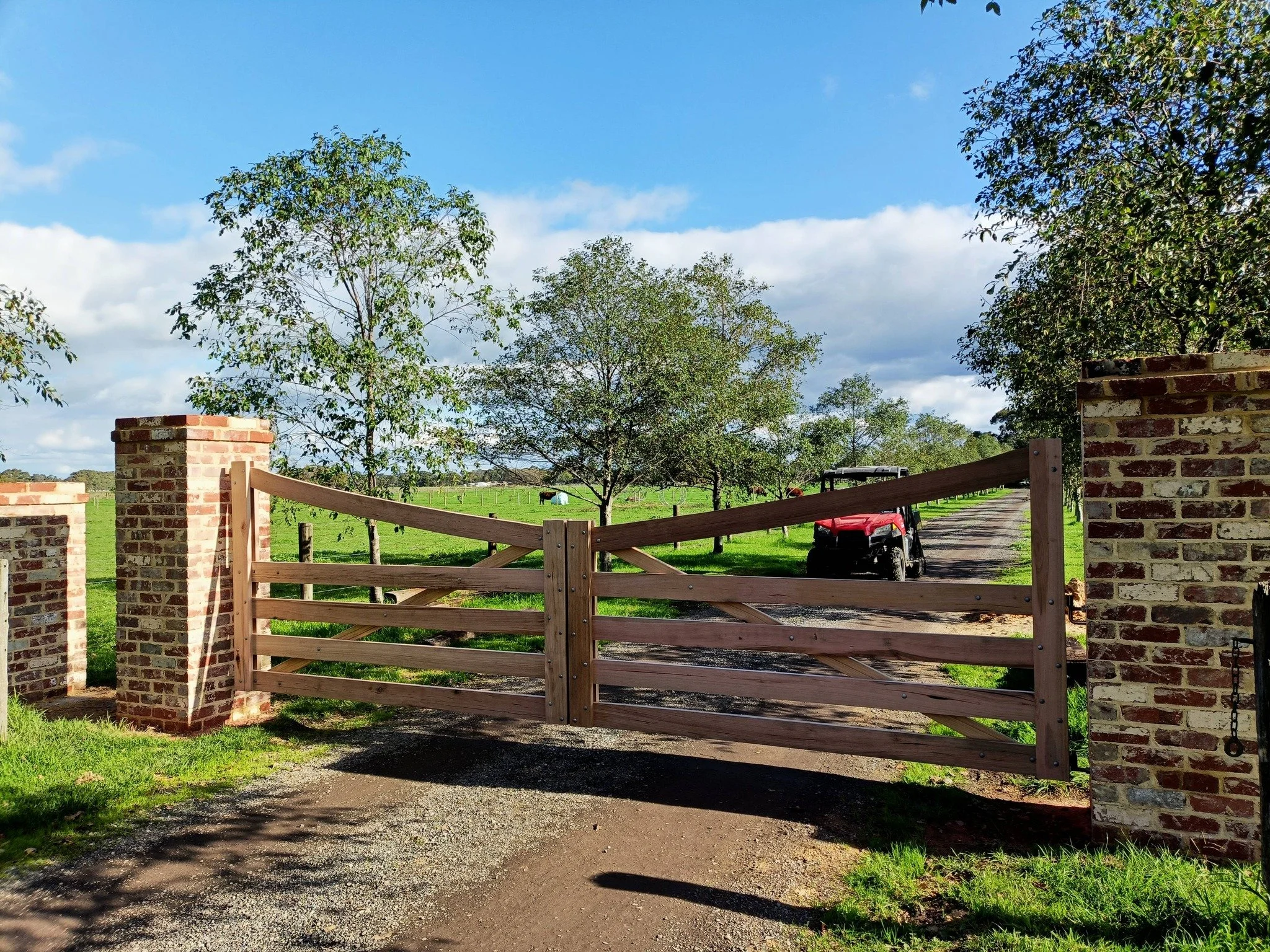 Two sets of raw hardwood timber gates installed today, ready for the customer to apply the coating of their choice.

Proper maintenance and ongoing care are essential to preserving the timber, protecting it from the elements, and ensuring your gates 