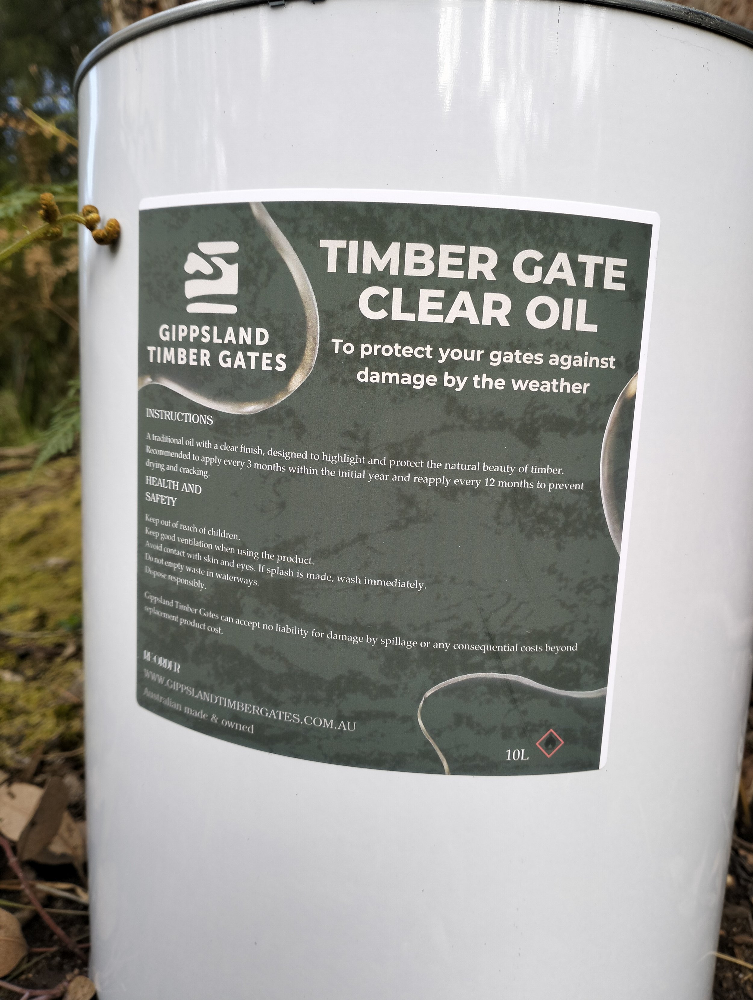 Timber Gate Clear Oil Gippsland Timber Gates.jpg