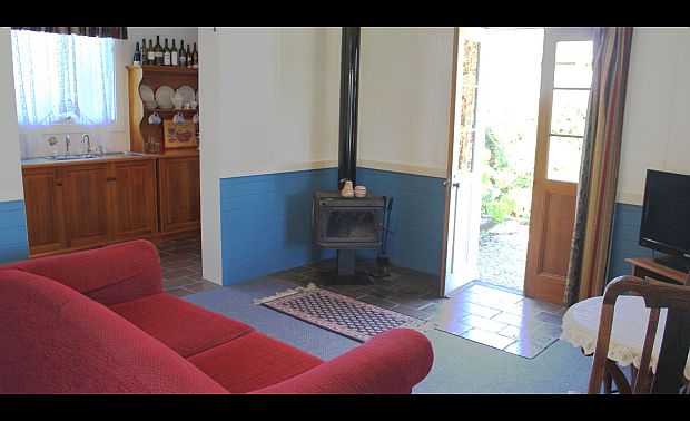 Pyrus Lounge.jpg