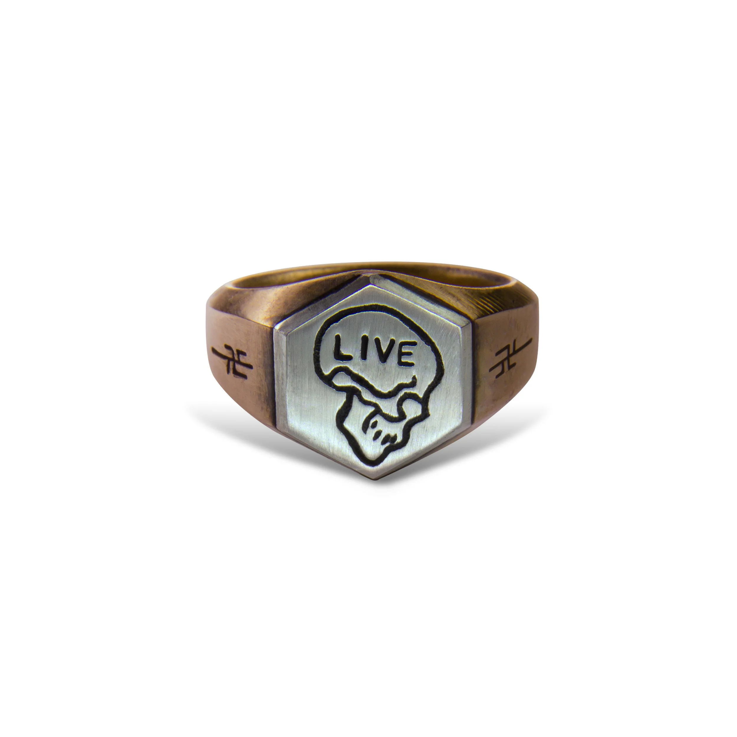 anillo_live_bts_front.jpg