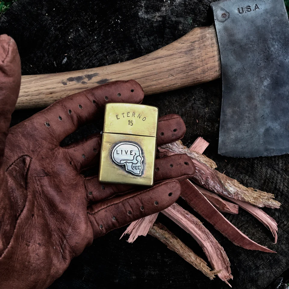 zippo4-1.jpg