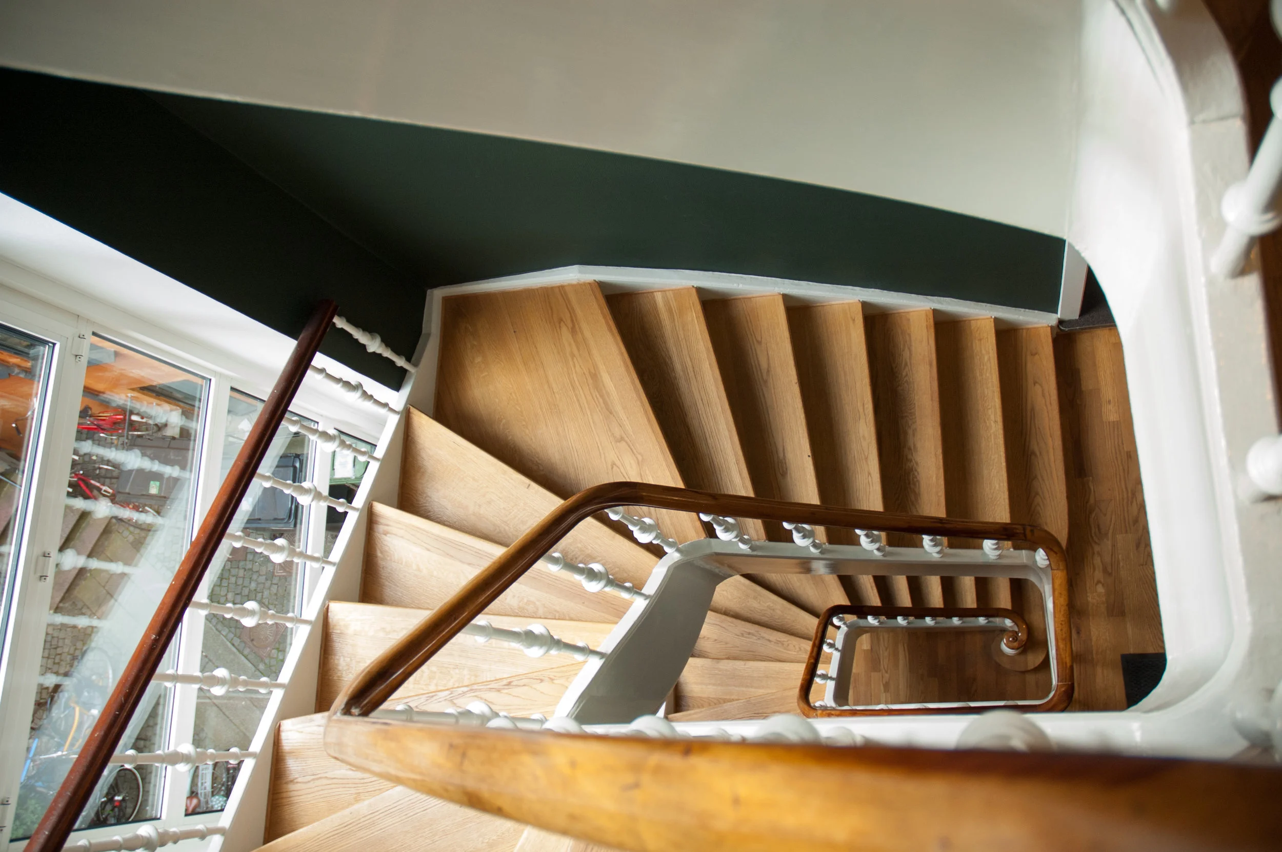 stairs1.jpg