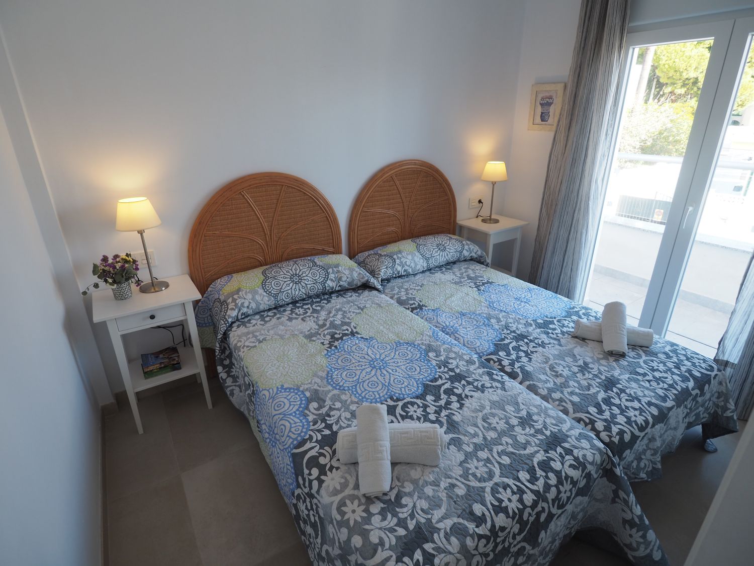 nerja-paradise-rentals-villa-catalina-twin-bedroom-3.jpg