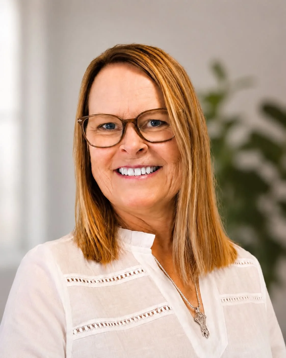 Ingunn Dahl Karlsen, Sosionom og Reg. Gestaltterapeut MNGF