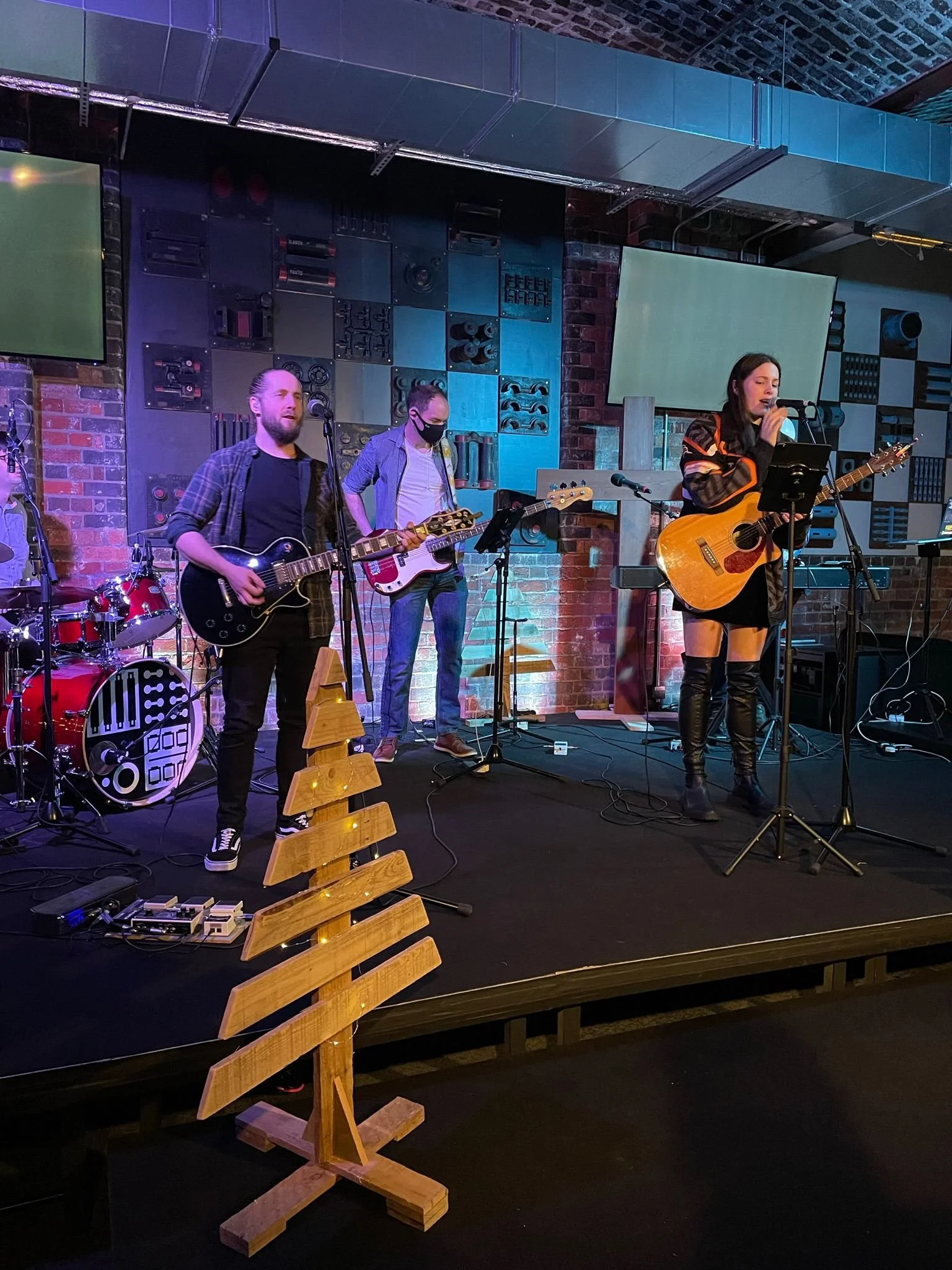 WhatsApp Image 2023-11-08 at 21.55.03.jpeg