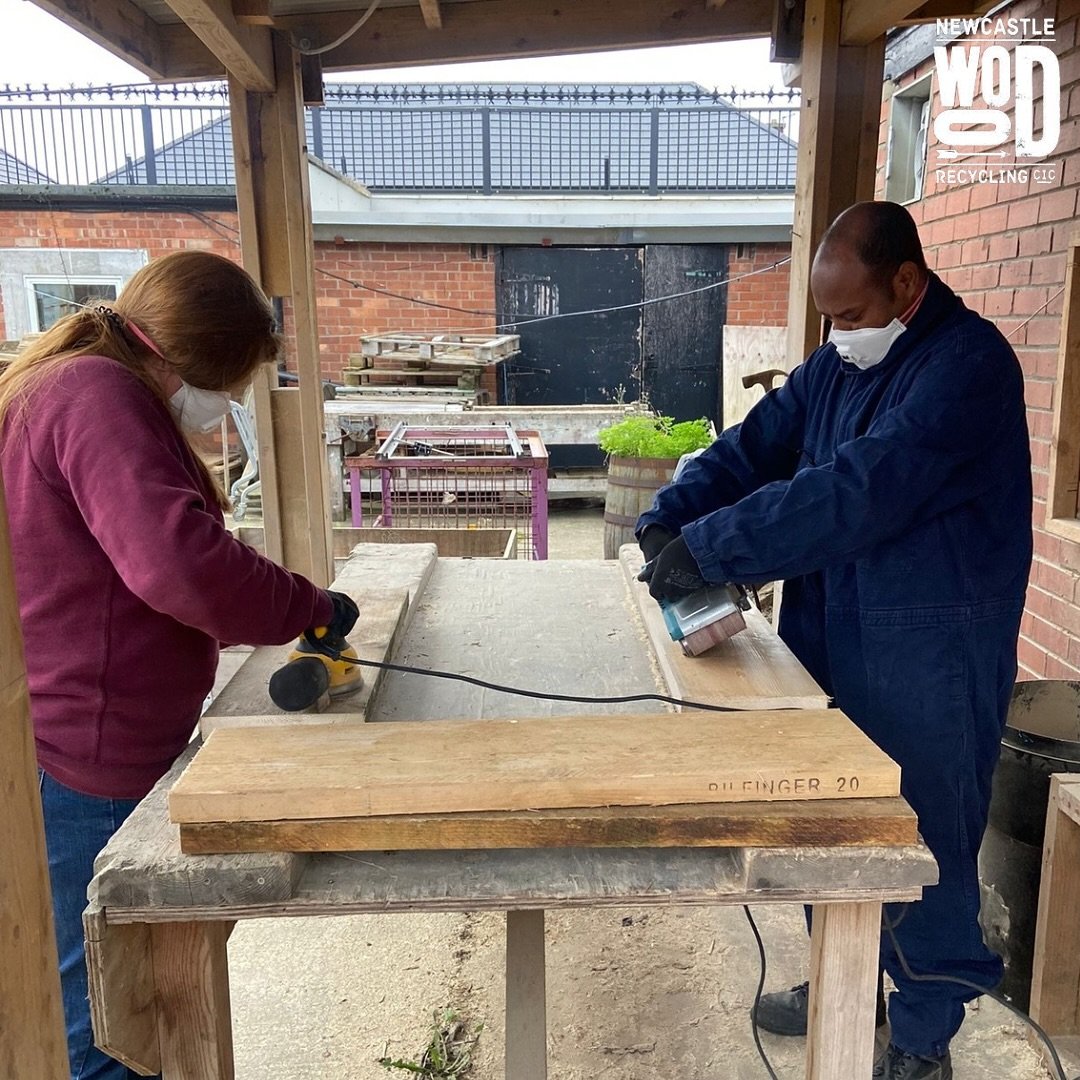 When the Comfrey Project and Newcastle Wood Recycling CIC join forces (with help from the Mears Foundation), magic happens! Our friends swapped spades for saws to craft beautiful planters from reclaimed timber. Together, we&rsquo;re planting seeds fo