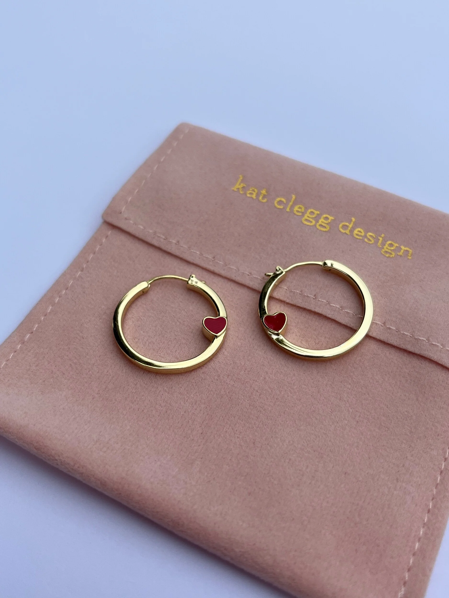 0E4156D7-7232-436C-A6F5-274ABD755F2B