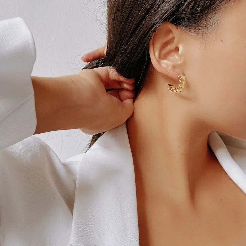 61CB9B2D-79D3-4D50-AF20-3A76BA69C368