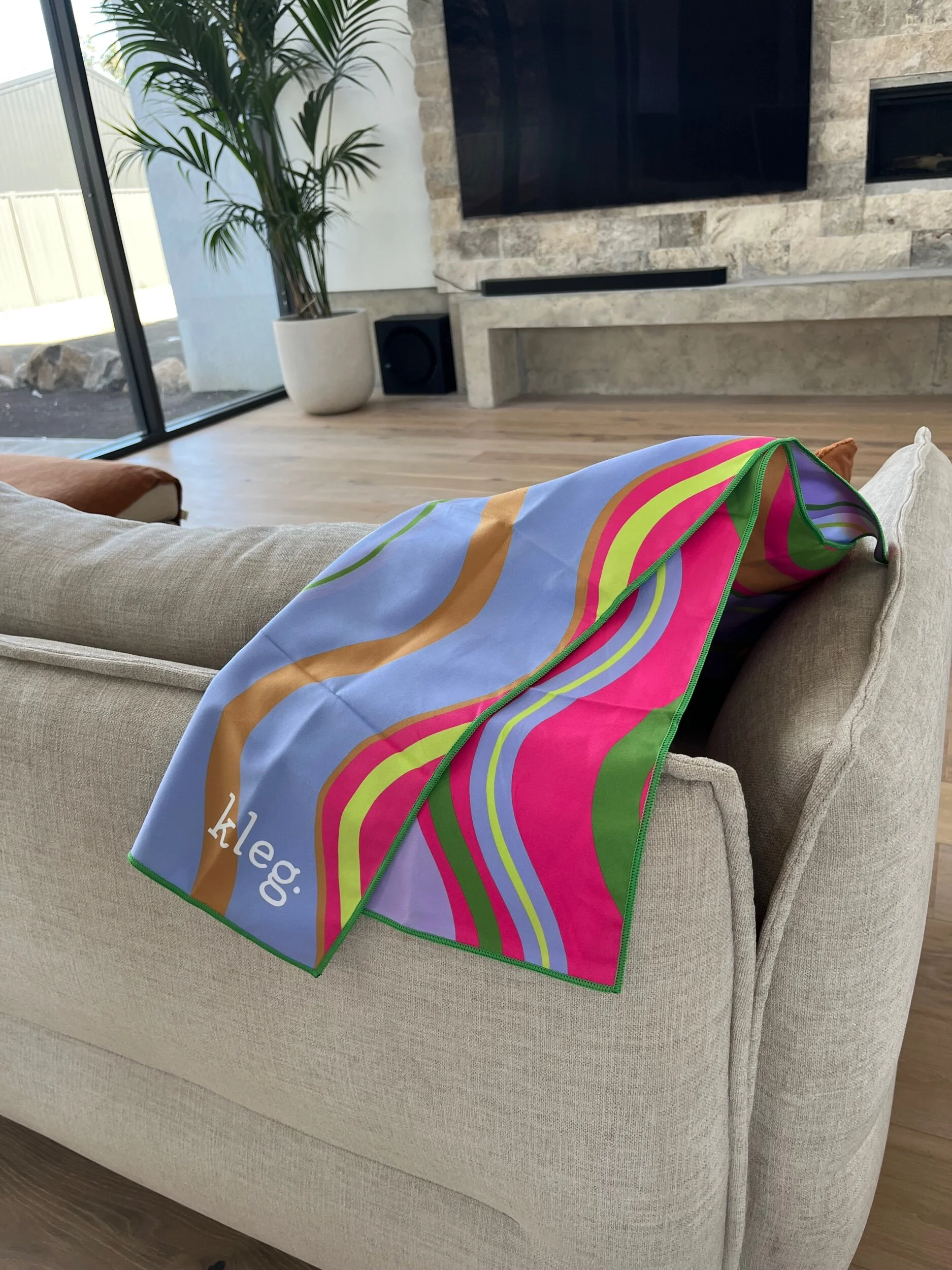 54E388D3-79CB-4F71-9CF6-5163A16DB222