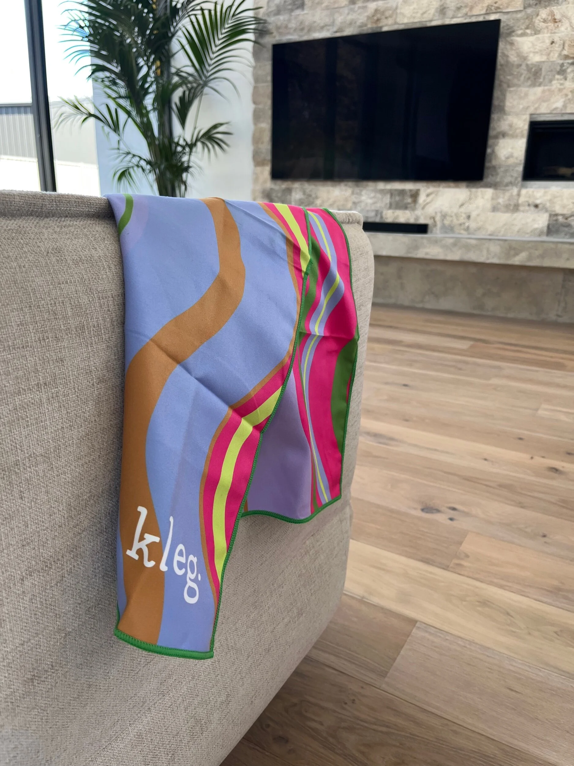 D3AE115A-9CF7-424B-8CA3-2ED319DC8214