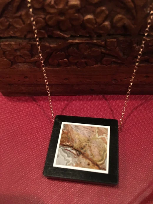 framed agate.JPG