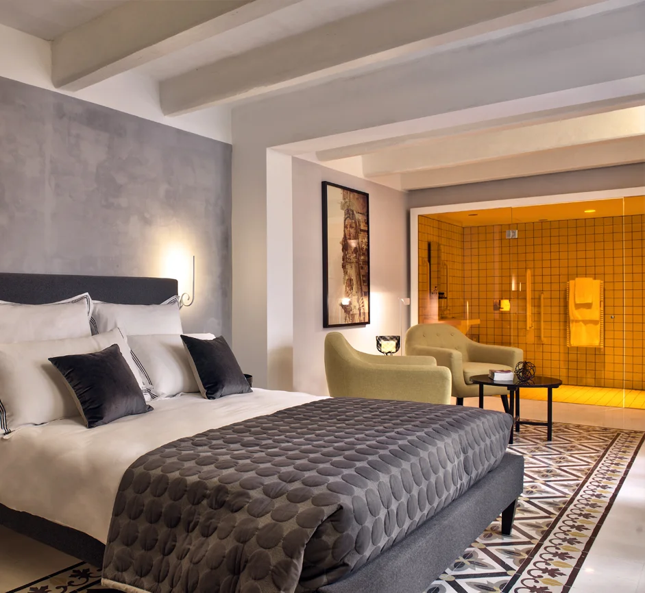Gallery_Suite_1_01.jpg