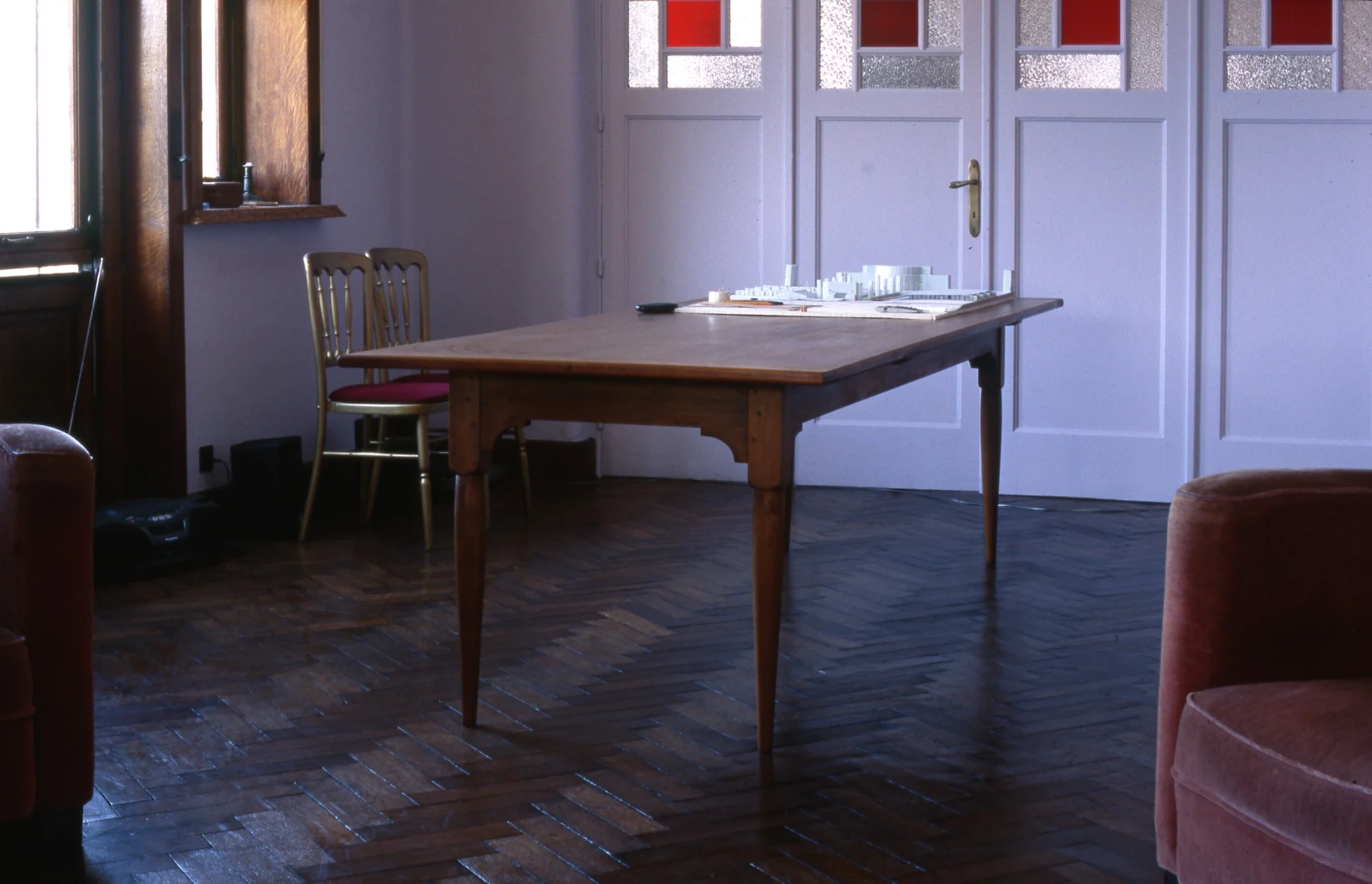 shaker tables_antoine vandewoude.jpg