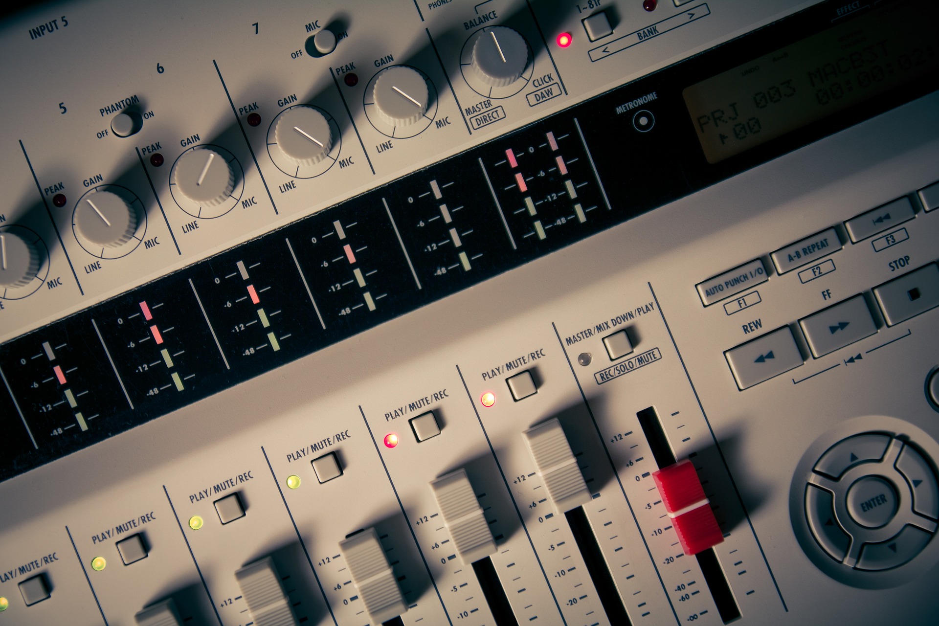 mixer-3404462_1920.jpg