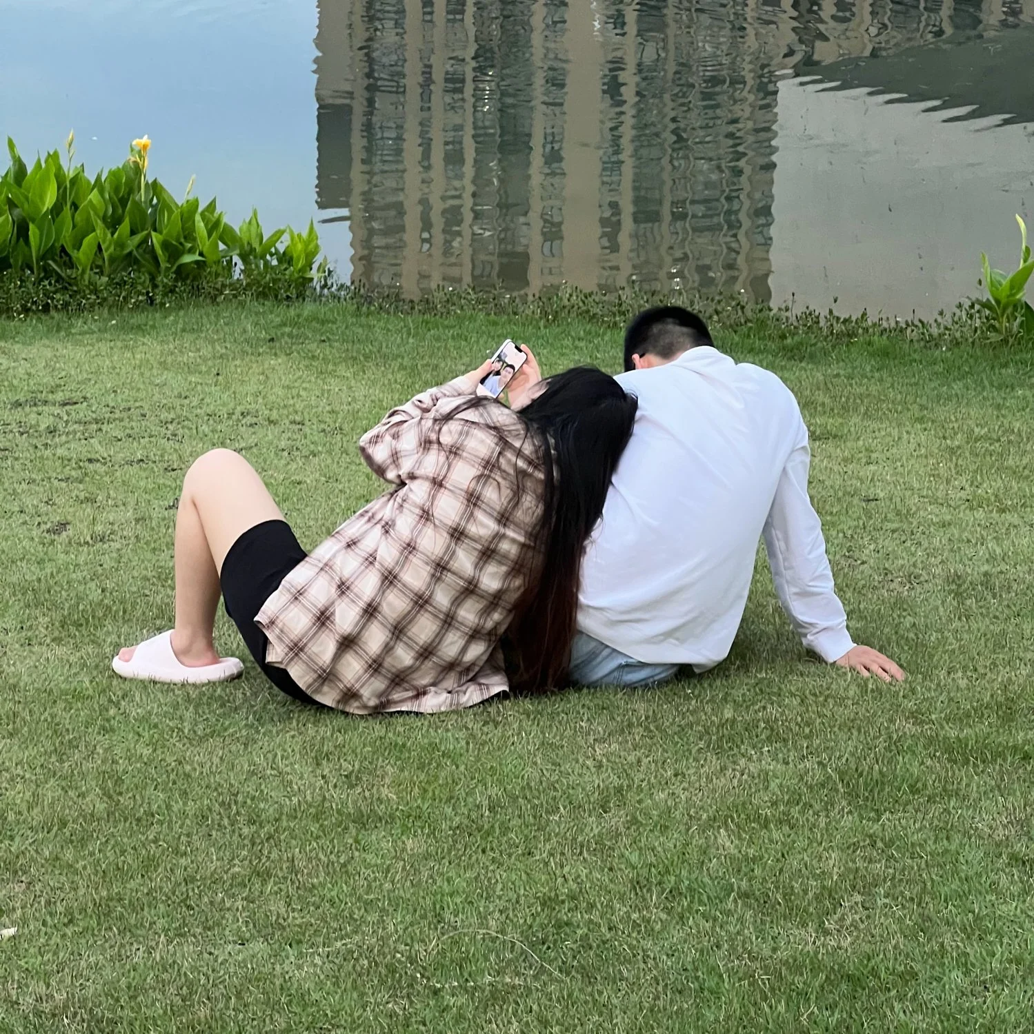 C61C38EB-68CE-4DF9-BB4A-EA2D98B112C3x15.jpg