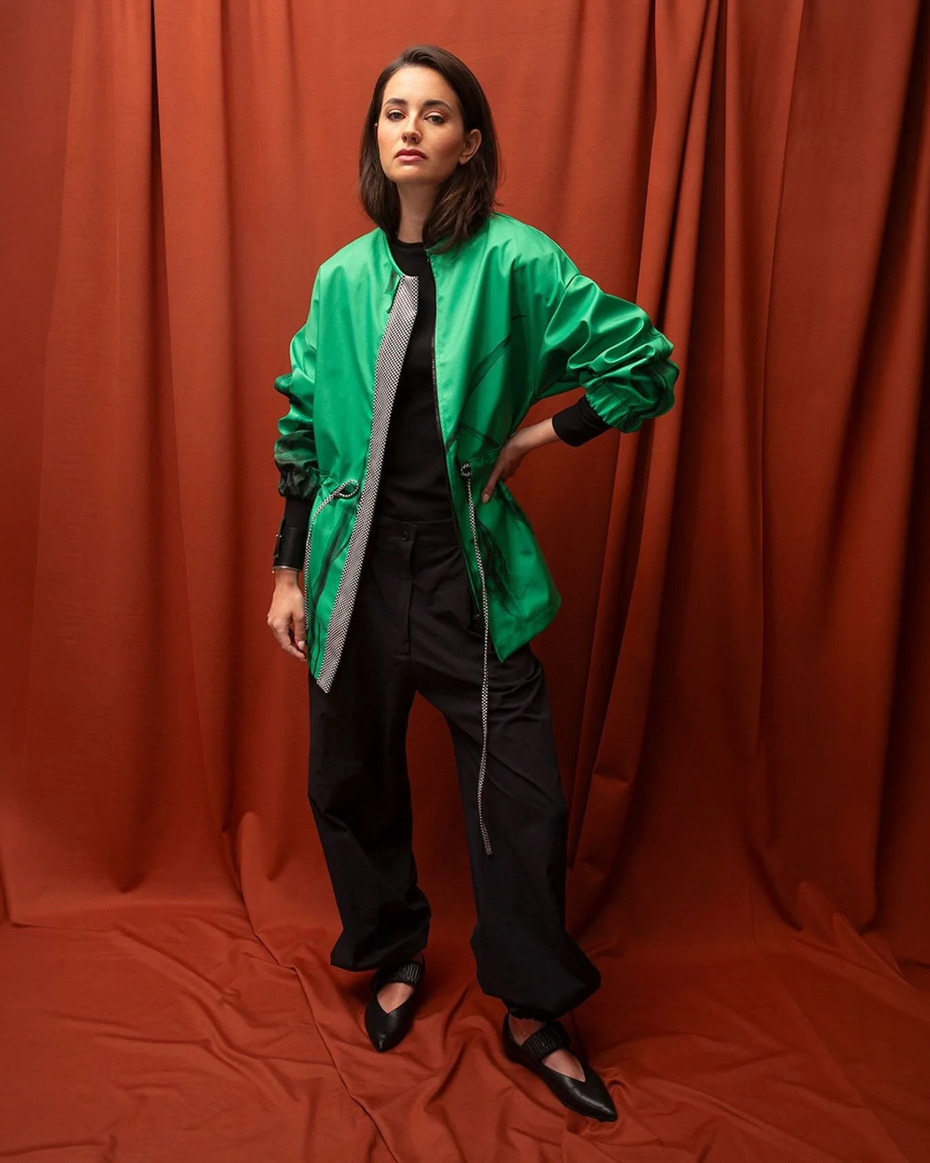 NEW 💚🖤 
@lenkafritschovamua @anetaa.j @puremodel