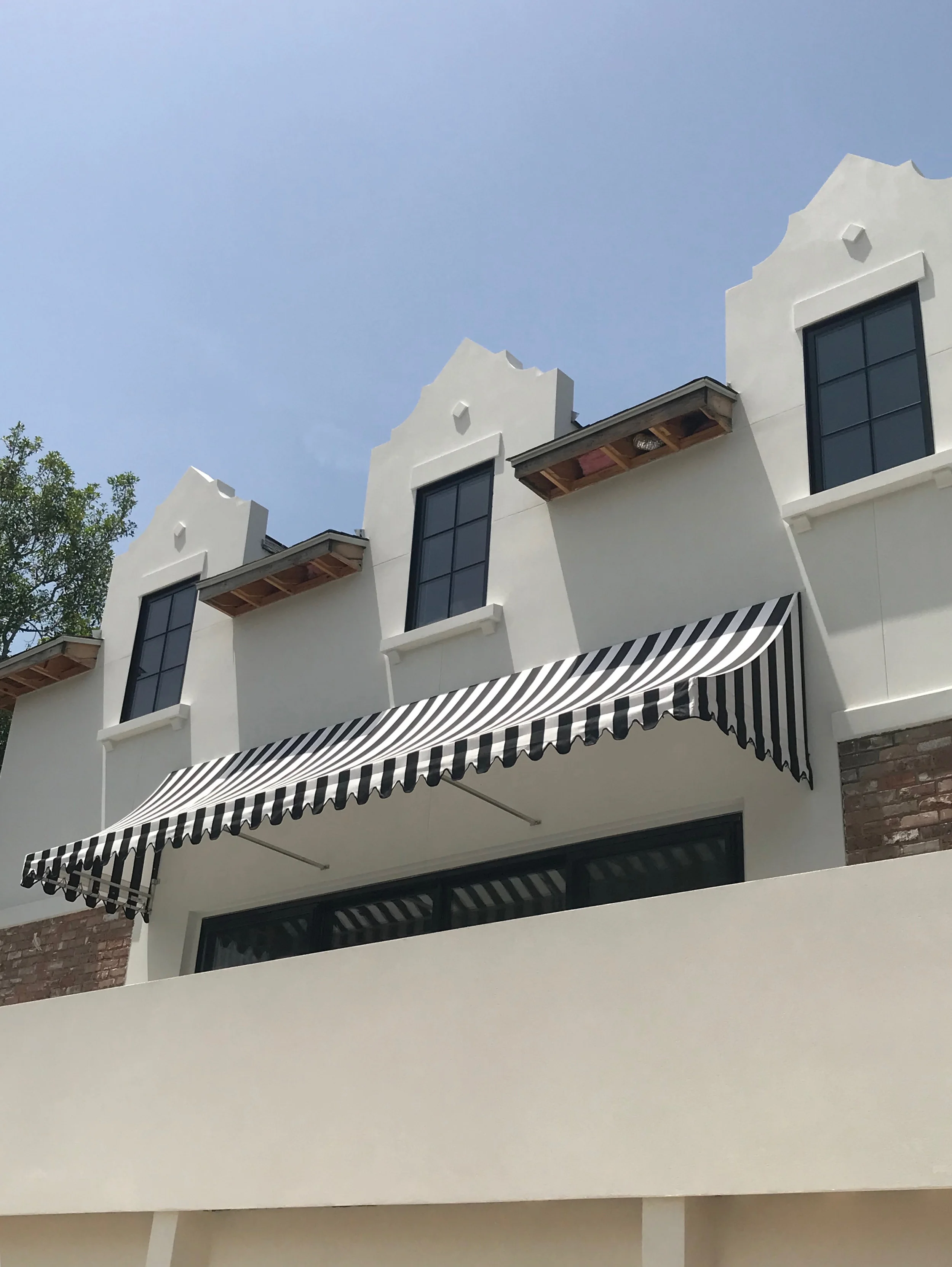 Audubon Awning.jpg