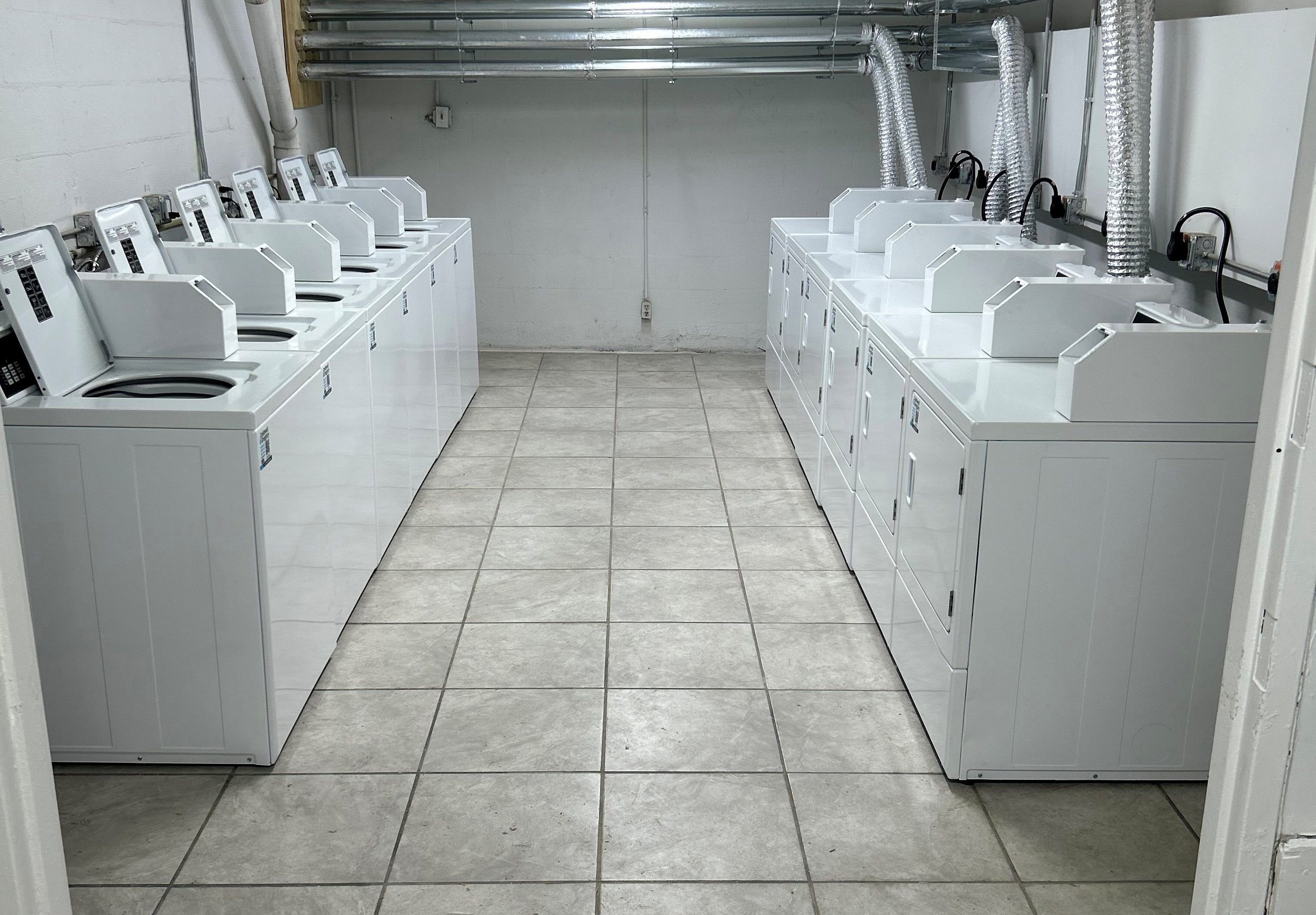 Springbrook LaundryRoom 3.jpg