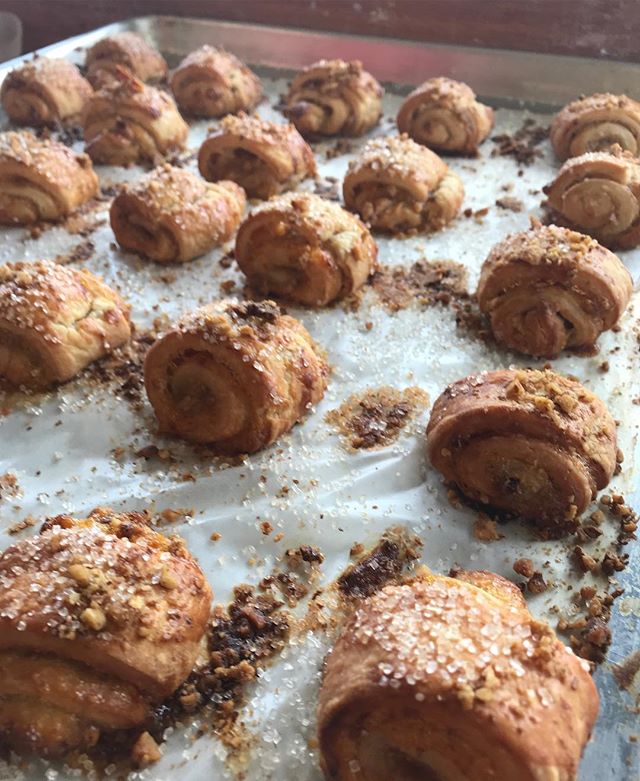 Apricot rugelach 🤤
You better hurry before they&rsquo;re all gone. 
Tag a rugelach lover👇