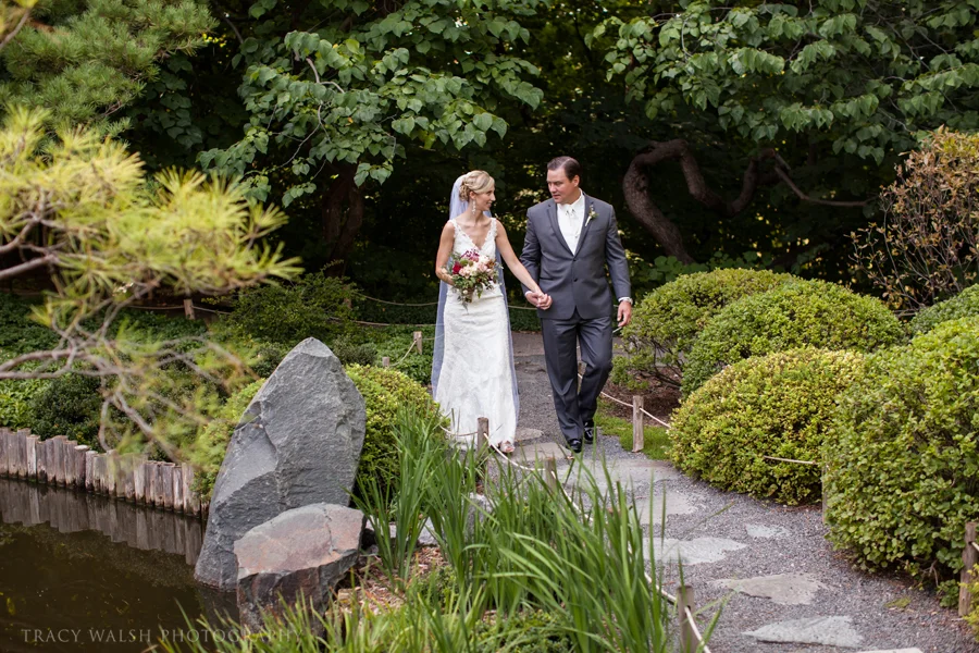 Allison + Brad | Minnesota Landscape Arborteum Wedding 