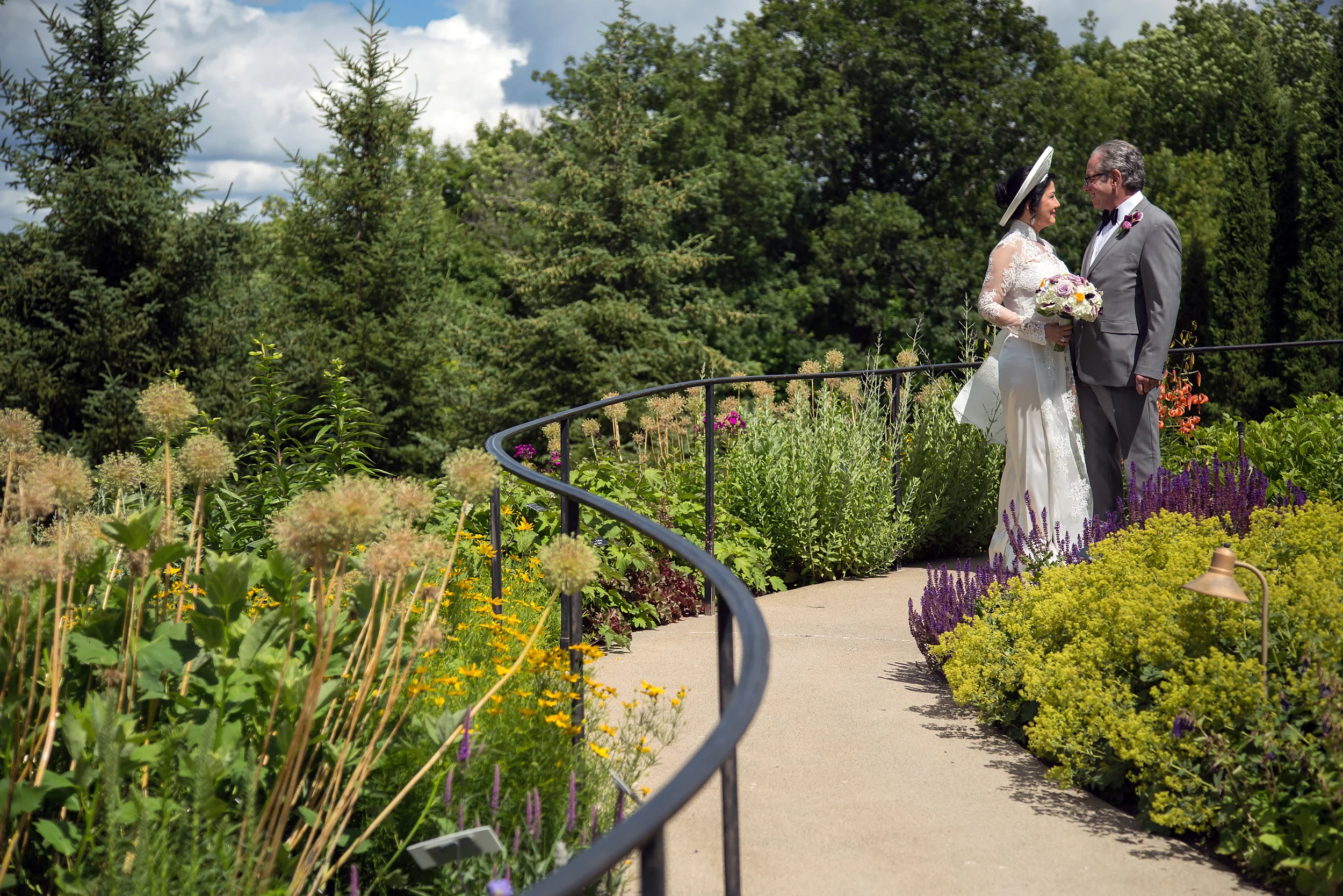MN Landscape Arboretum Wedding photography by Tracy Walsh