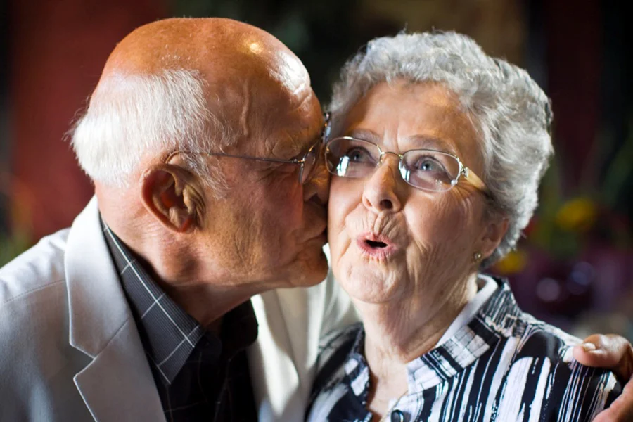 Loring Pasta Bar Wedding and Reception | Artistic Wedding Photography