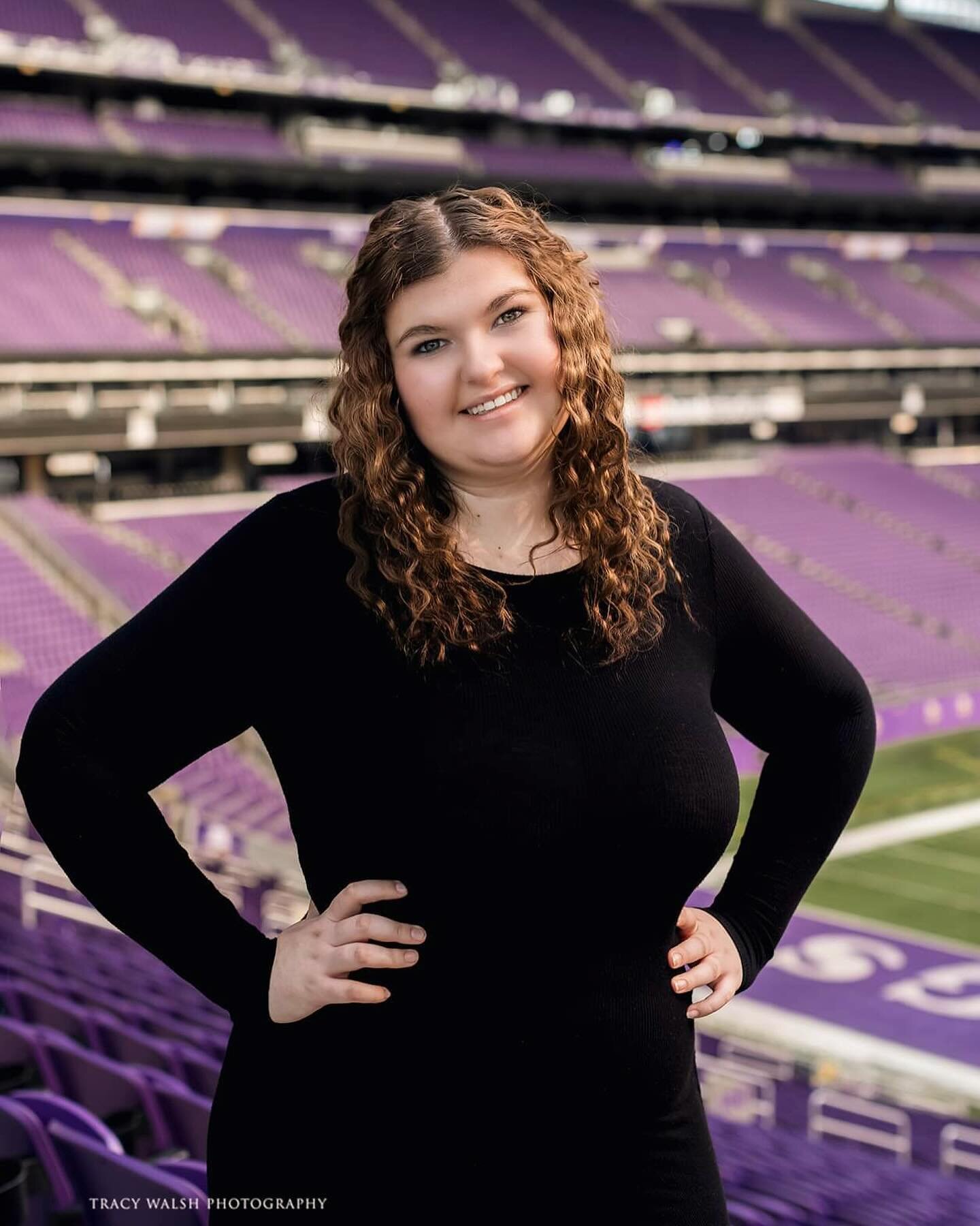 Senior photos at the stadium for this gorgeous young lady ! :)
Tracy Walsh Photography #seniorpictures #portraitphotography #tracywalshphoto #classof2024 #mplsphotographer