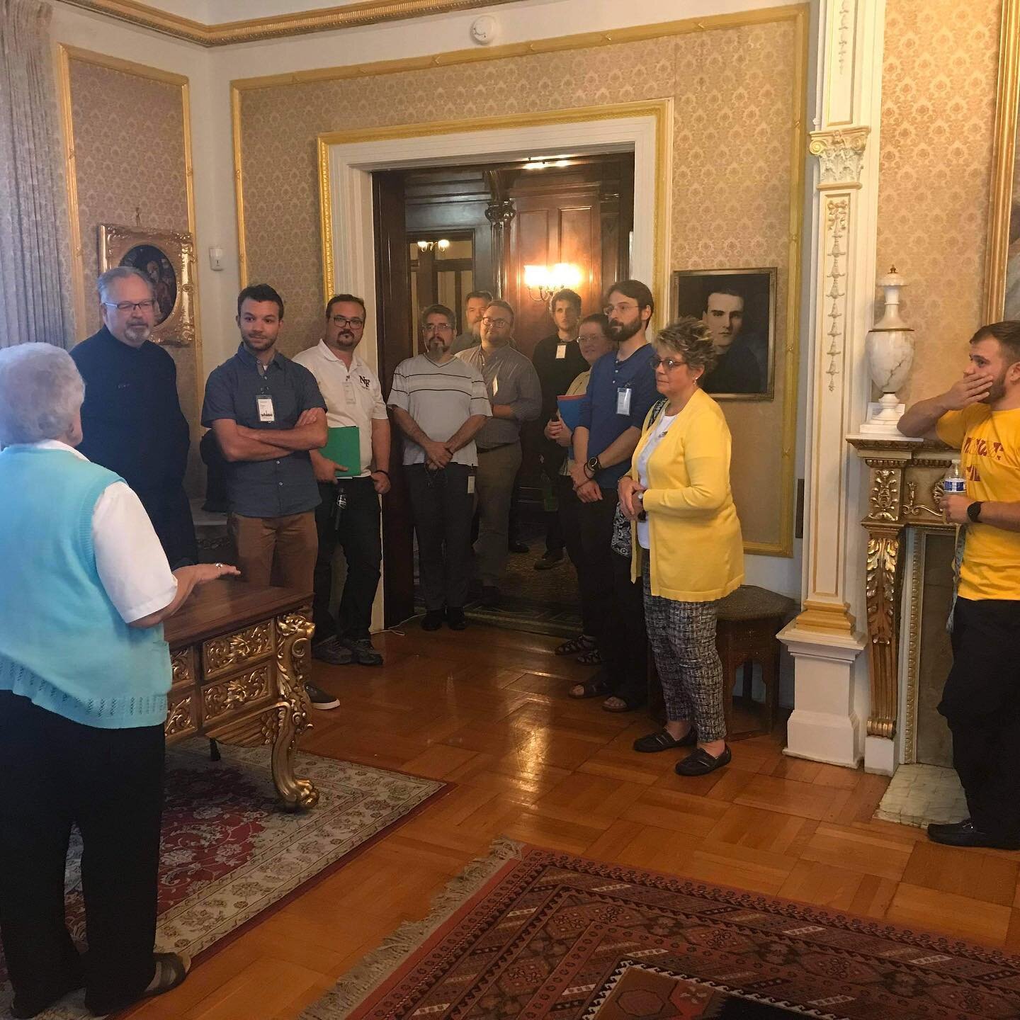 A tour of St. Basil&rsquo;s Seminary at #SingCon2019

St. Basil&rsquo;s Seminary was home to many bishops and priests of our Church, including Patriarch Lubomyr Husar, Bishop Basil Losten, Bishop Bohdan Danylo, Fr. John Squiller, Fr. Martin Canavan, 