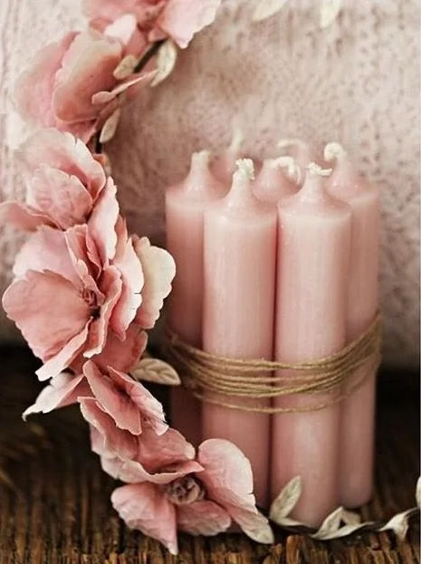 pinkcandlerose.jpg