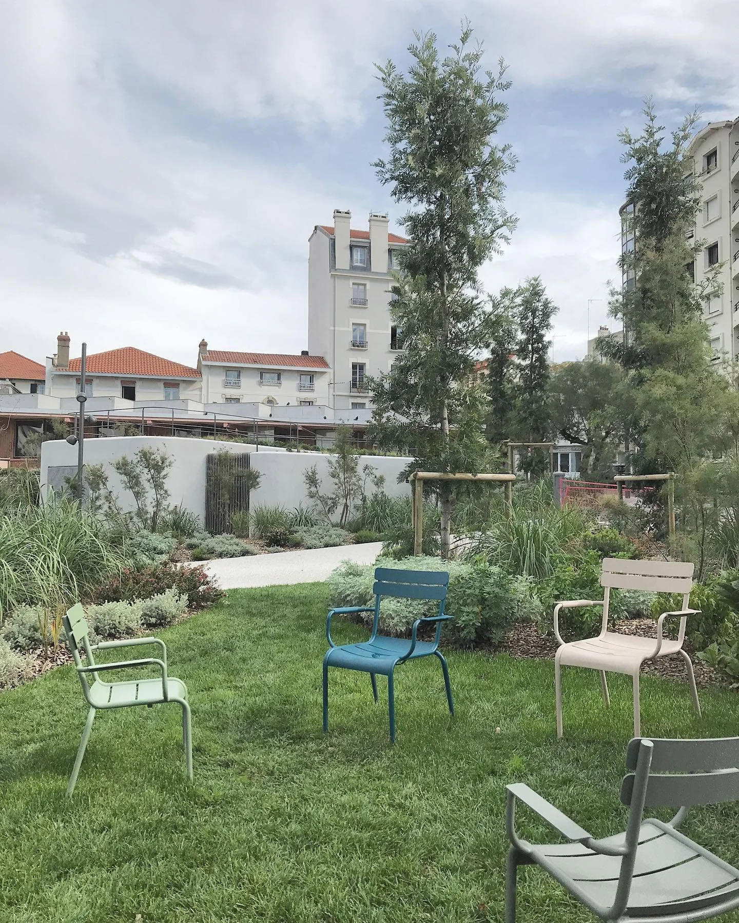 Square Ixelles, Biarritz 
Am&eacute;nagements urbains avec @agence.patrickarotcharen @emflandscape @sam_accoceberry 
#biarritz