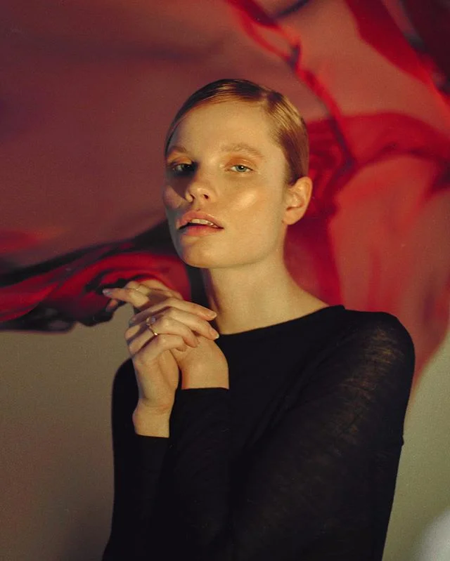 Finally have time to post one of the last photoshoots I&rsquo;ve made last year with the best team EVER.✨ @bembeeeva 
@polina_oganicheva 
@adayeva_makeup