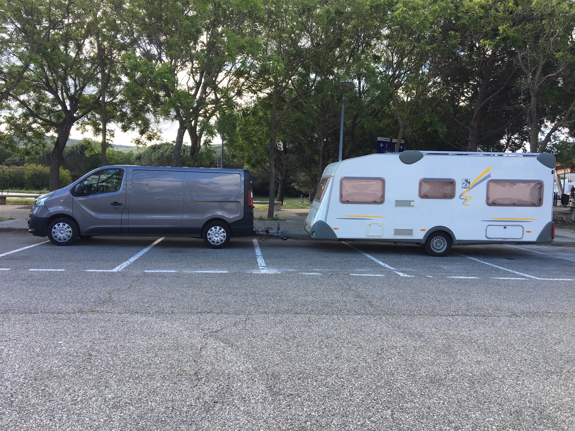 "Even" een caravan ophalen in het Zuid-France Fayence