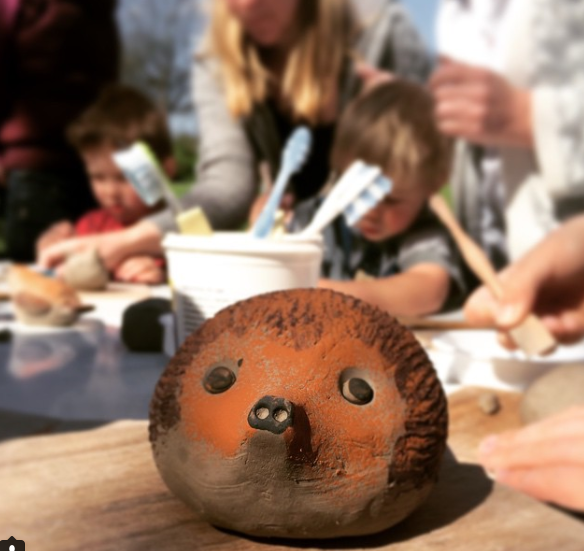 Screenshot-2018-5-29 Leeds Inspired on Instagram “Making hedgehogs at the playfulleeds Playbox in Charlie Cake Park #Armley”.png
