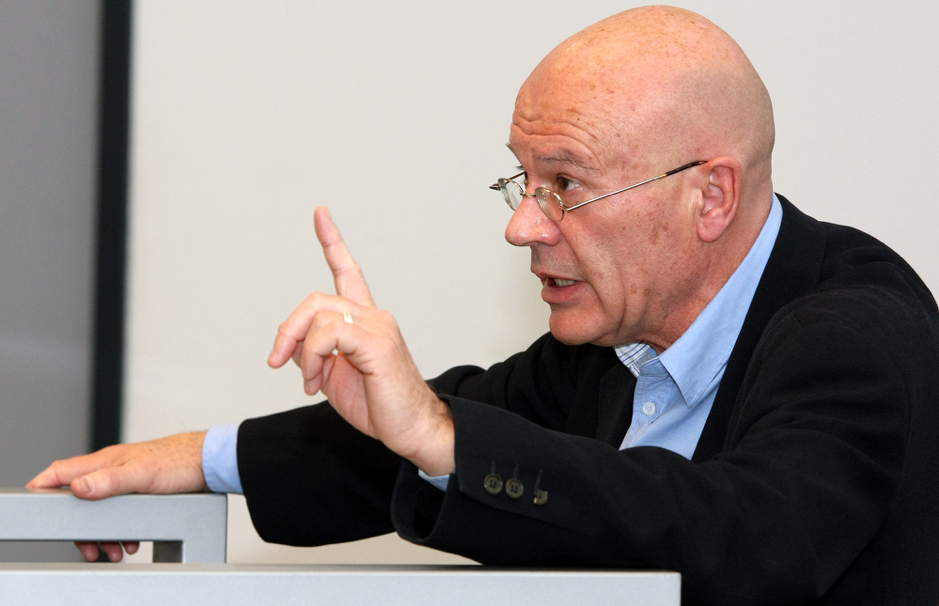Speaking at the Tilburg School of Humanities in 2012